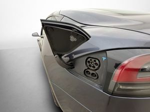 Tesla Model S bild 33