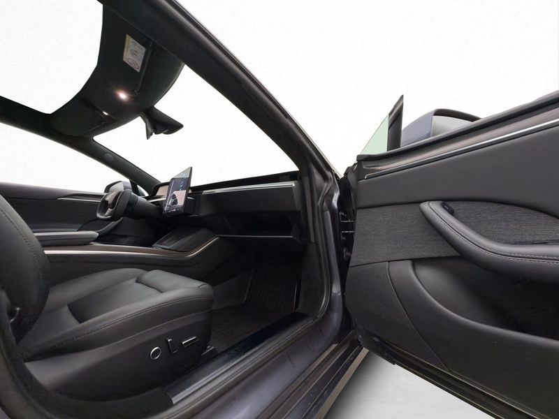 Tesla Model S bild 28