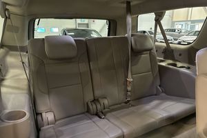 Chevrolet Suburban bild 23