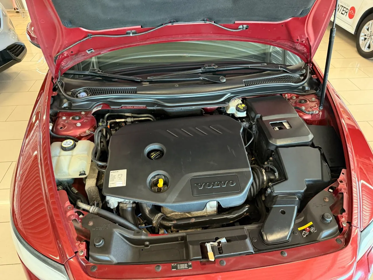 Vehicle image 30