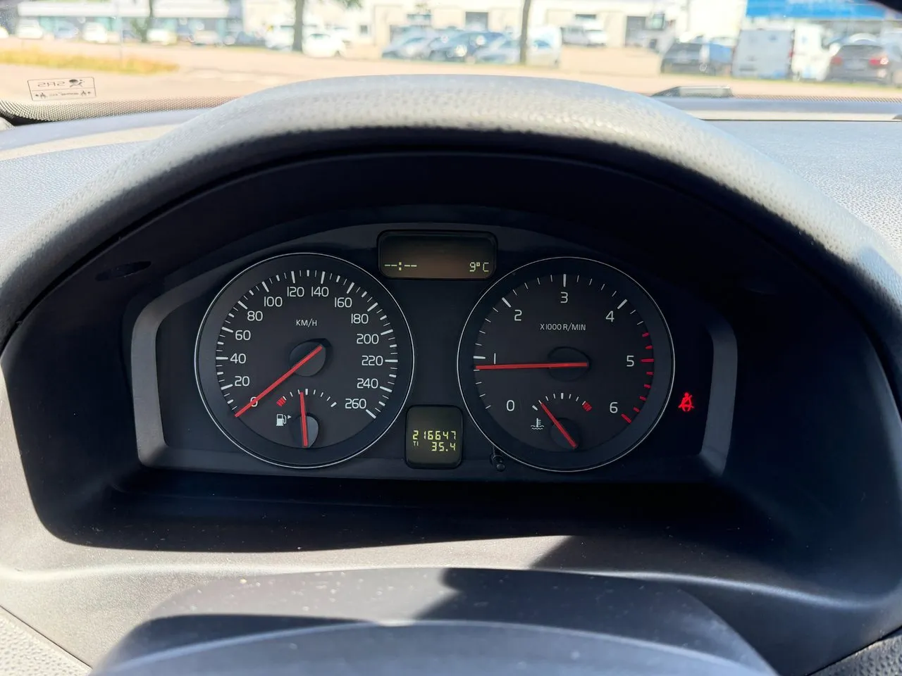 Vehicle image 20