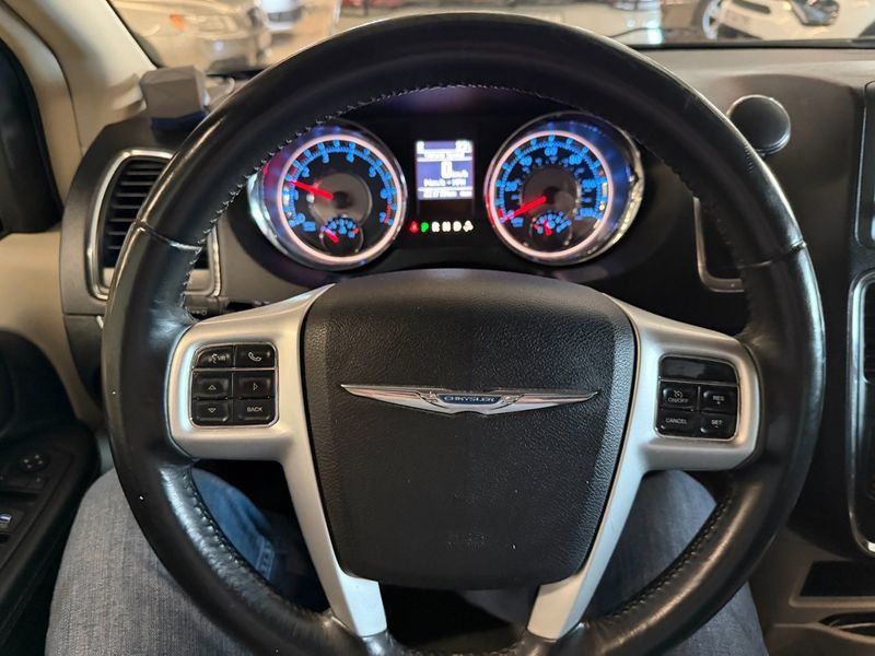 Chrysler Town & Country bild 24