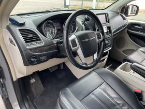Chrysler Town & Country bild 10