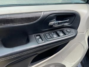 Chrysler Town & Country bild 31