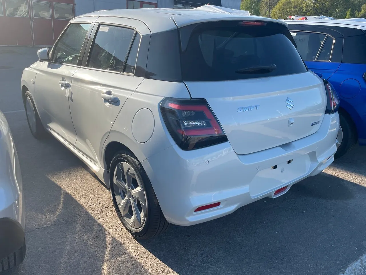 Vehicle image 2