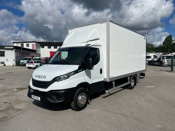 Iveco Daily 72C14G A8 CNG Skåpbil med Z-Lift - 2025
