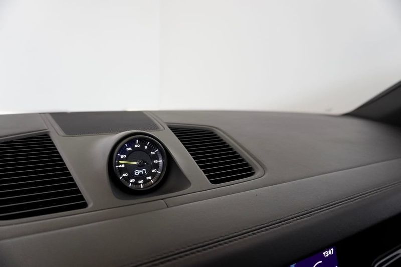 Porsche Cayenne bild 12