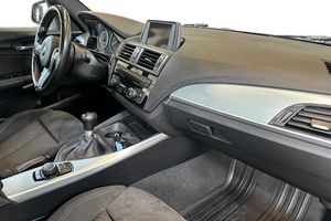 BMW 118 bild 13
