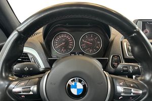 BMW 118 bild 19