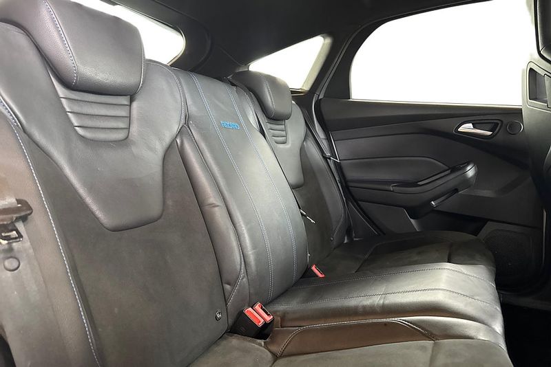Ford Focus bild 17