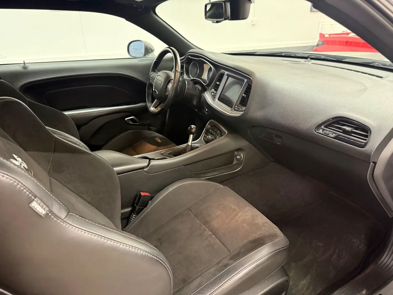 Vehicle image 24