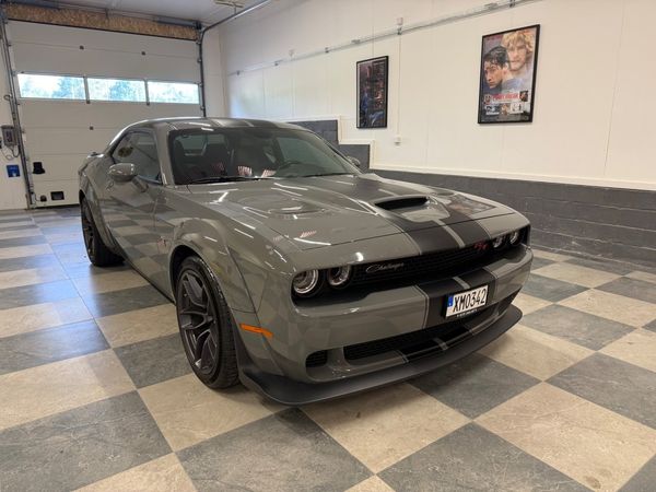 Dodge Challenger RT SCAT PACK WIDE BODY 396 V8 HEMI EV BYTE - 2019