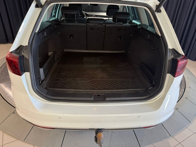 Volkswagen Passat bild 10
