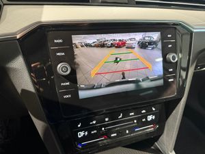 Volkswagen Passat bild 16