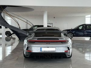 Porsche 992 bild 4