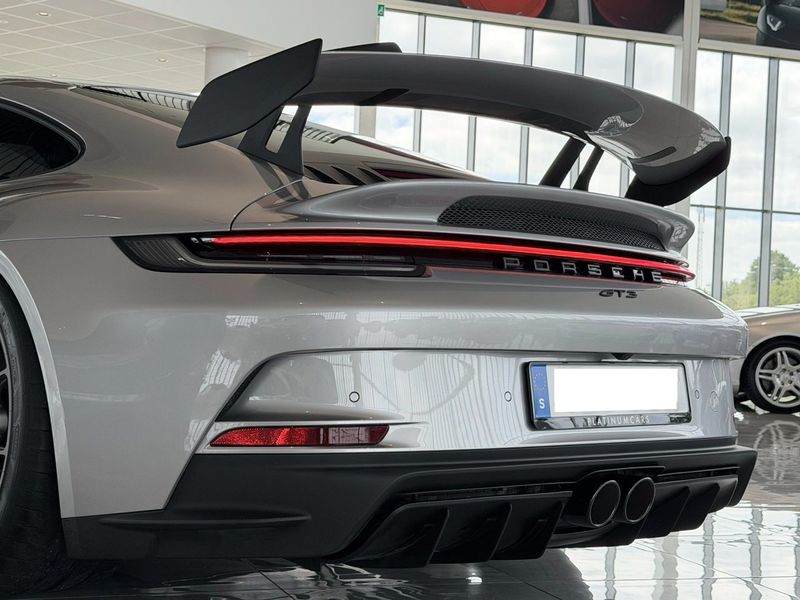 Porsche 992 bild 6