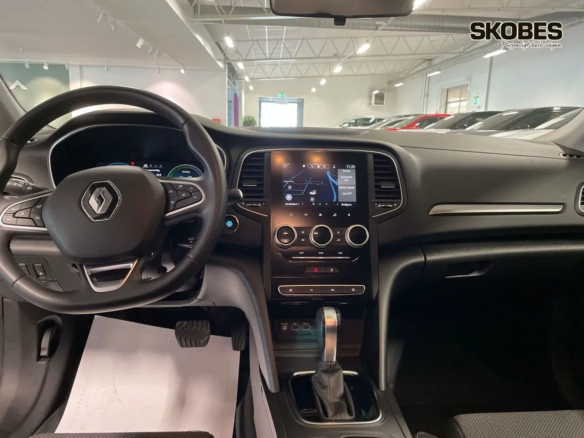 Vehicle image 11