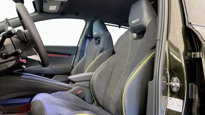 Skoda Enyaq bild 8