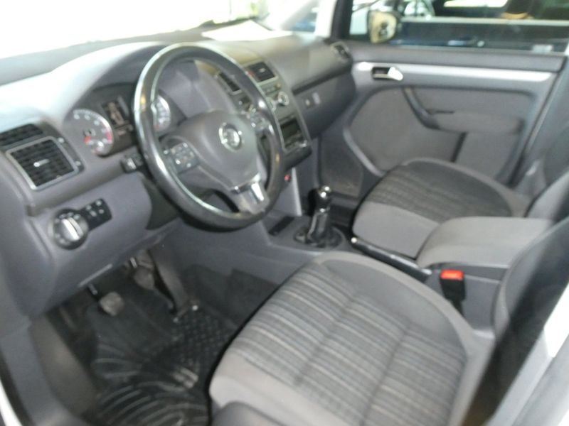 Volkswagen Touran bild 3