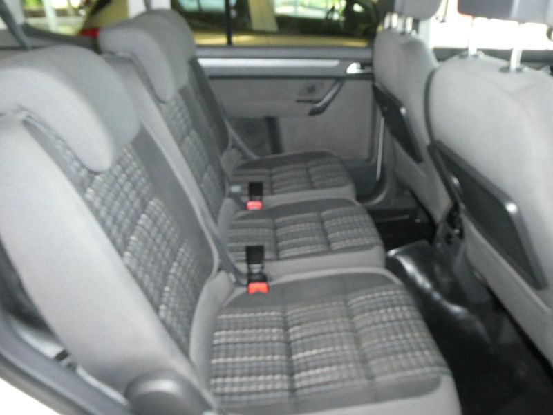 Volkswagen Touran bild 4