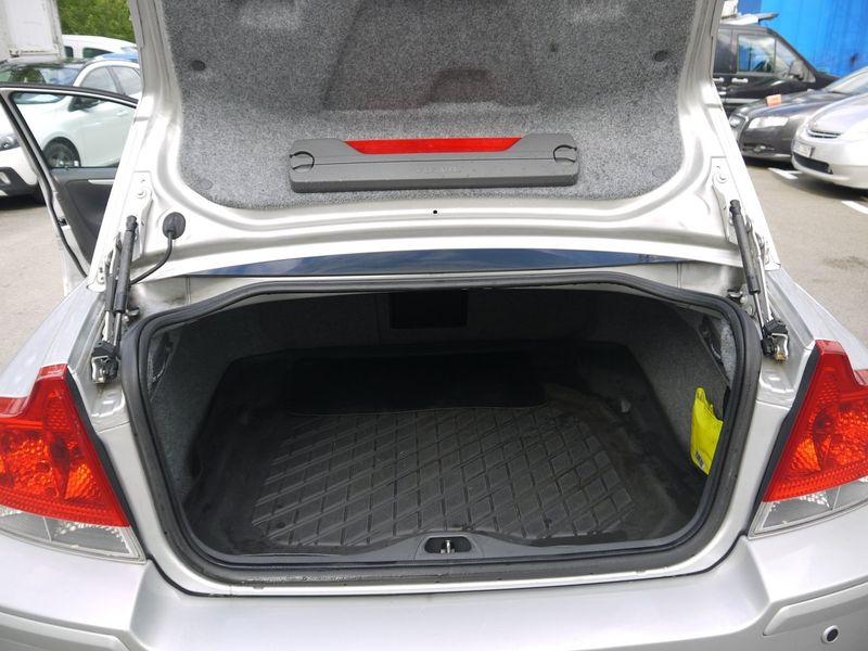 Volvo S60 bild 12
