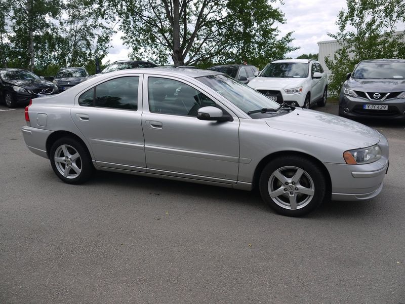 Volvo S60 bild 4