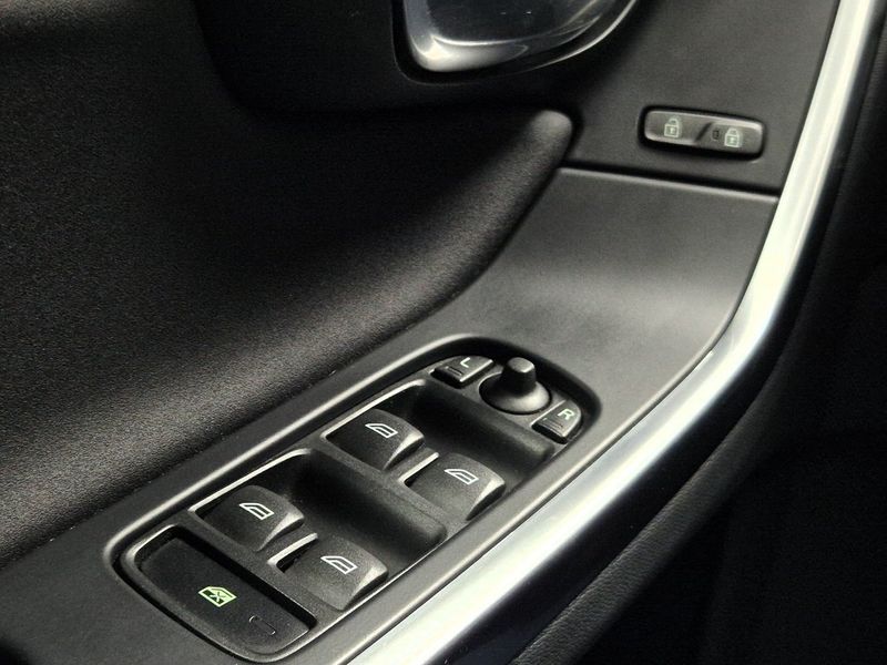 Volvo V60 bild 10