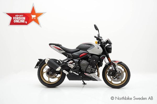 Triumph Trident 800 Fri hemleverans! - 2026