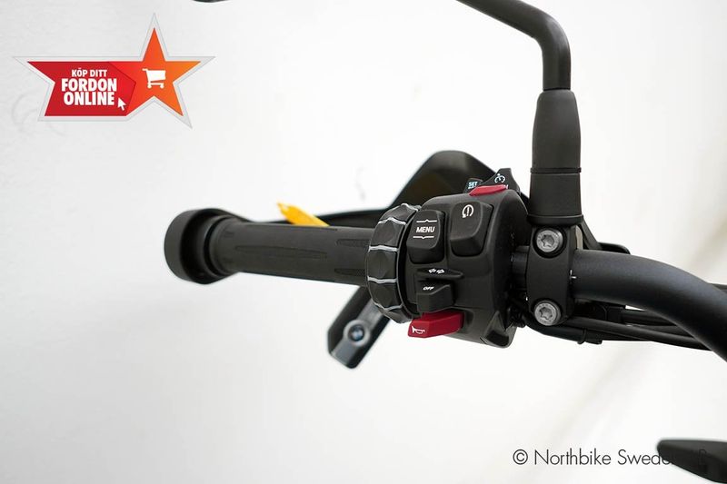 BMW F 900 GS bild 16