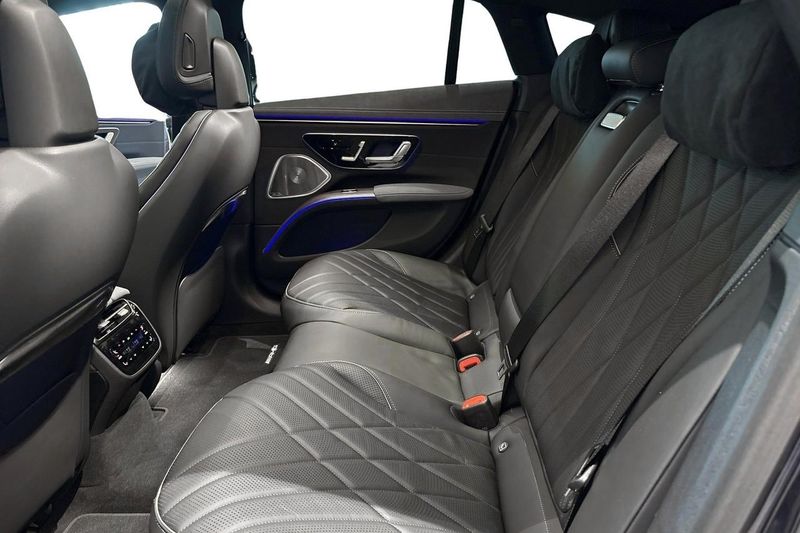 Mercedes EQS500 SUV bild 10