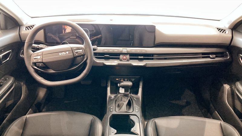 Kia K4 bild 4