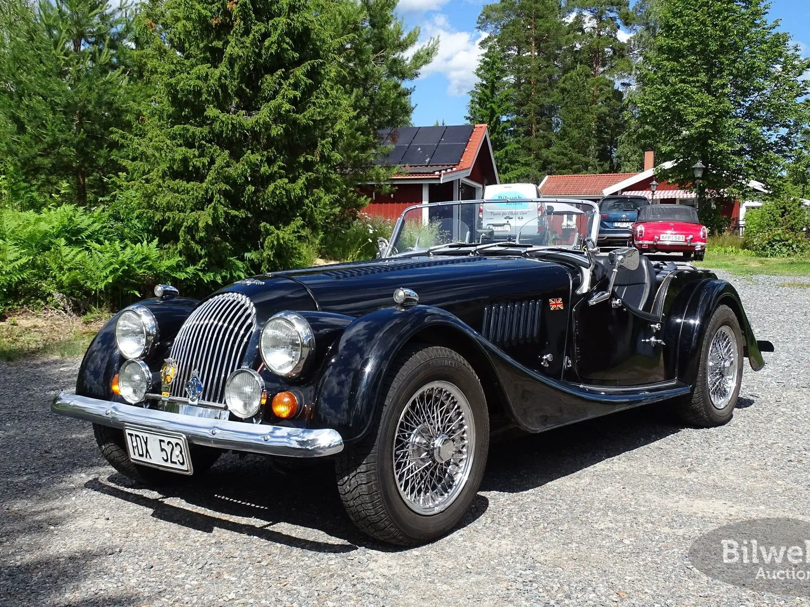 Vehicle image 33