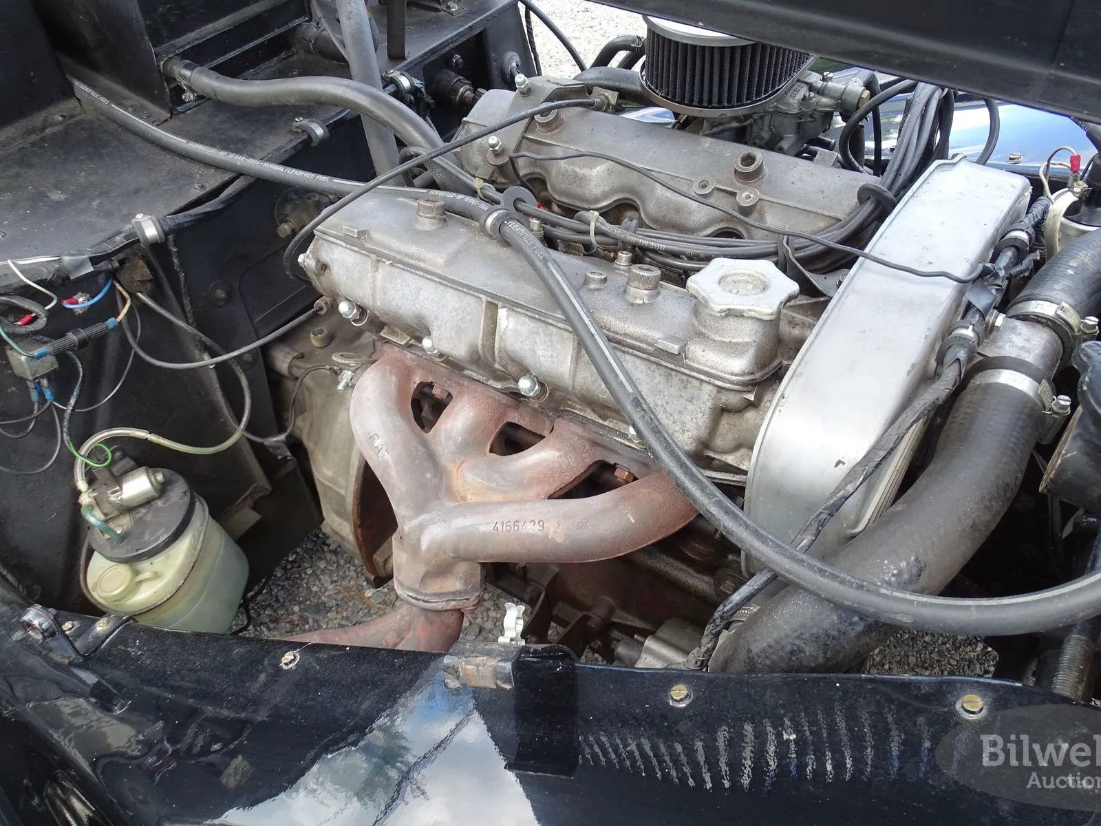 Vehicle image 30