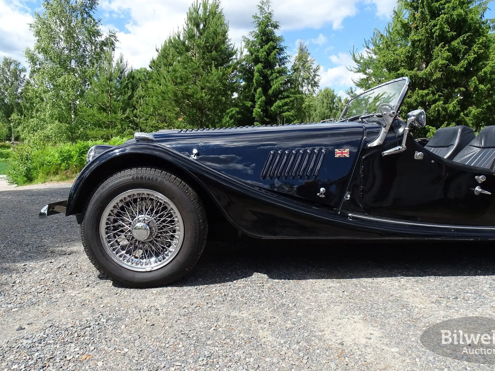Vehicle image 38
