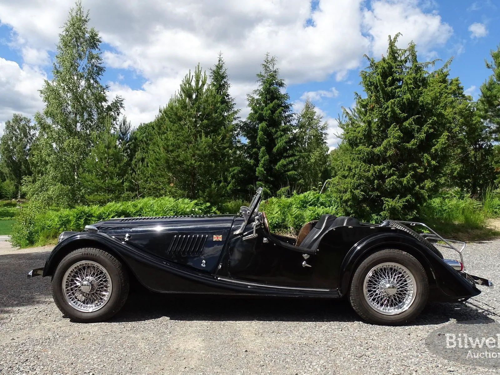 Vehicle image 34