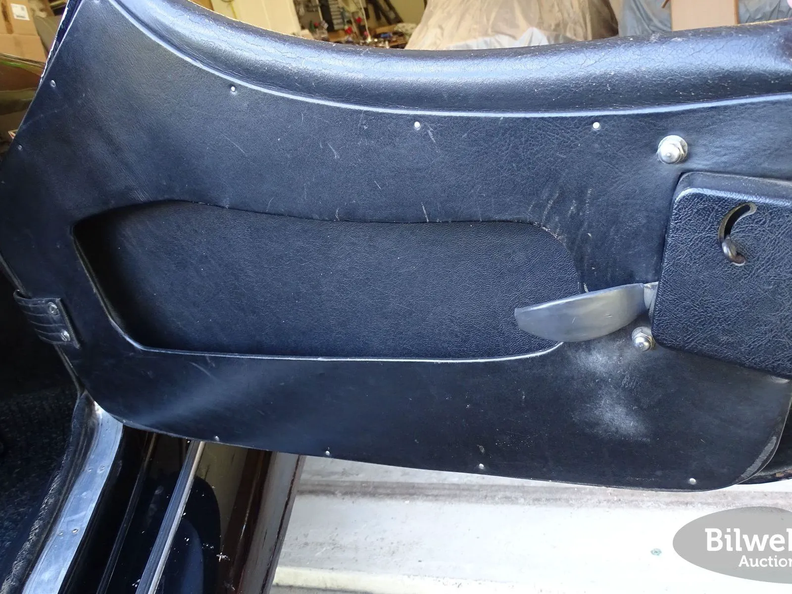 Vehicle image 70
