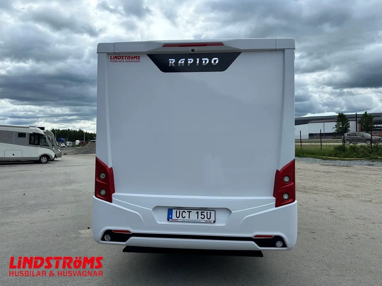 Vehicle image 20
