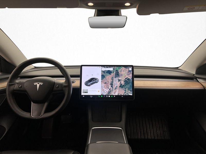 Tesla Model 3 bild 13