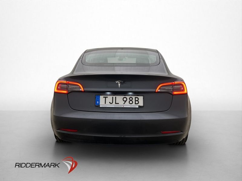 Tesla Model 3 bild 8