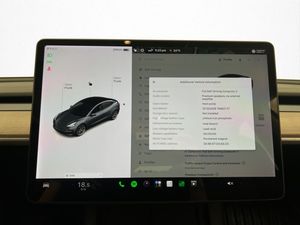 Tesla Model 3 bild 27