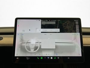 Tesla Model 3 bild 23