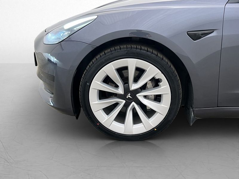 Tesla Model 3 bild 32