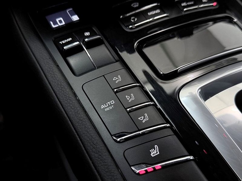 Porsche Cayenne bild 26