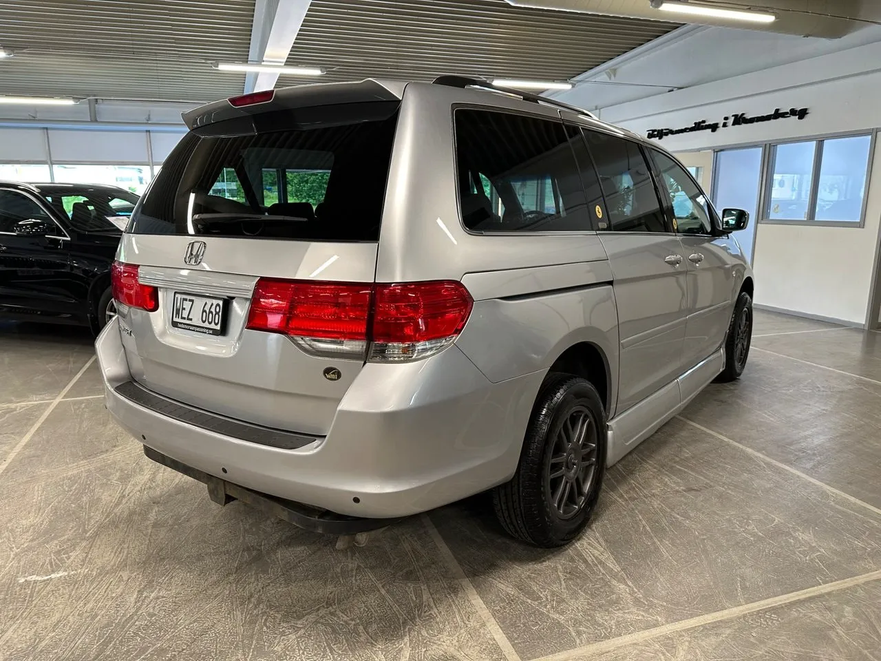 Vehicle image 2