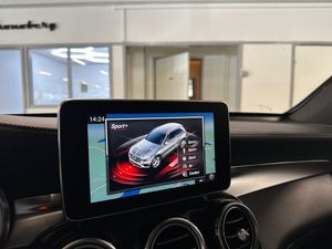 Mercedes GLC43 AMG bild 24