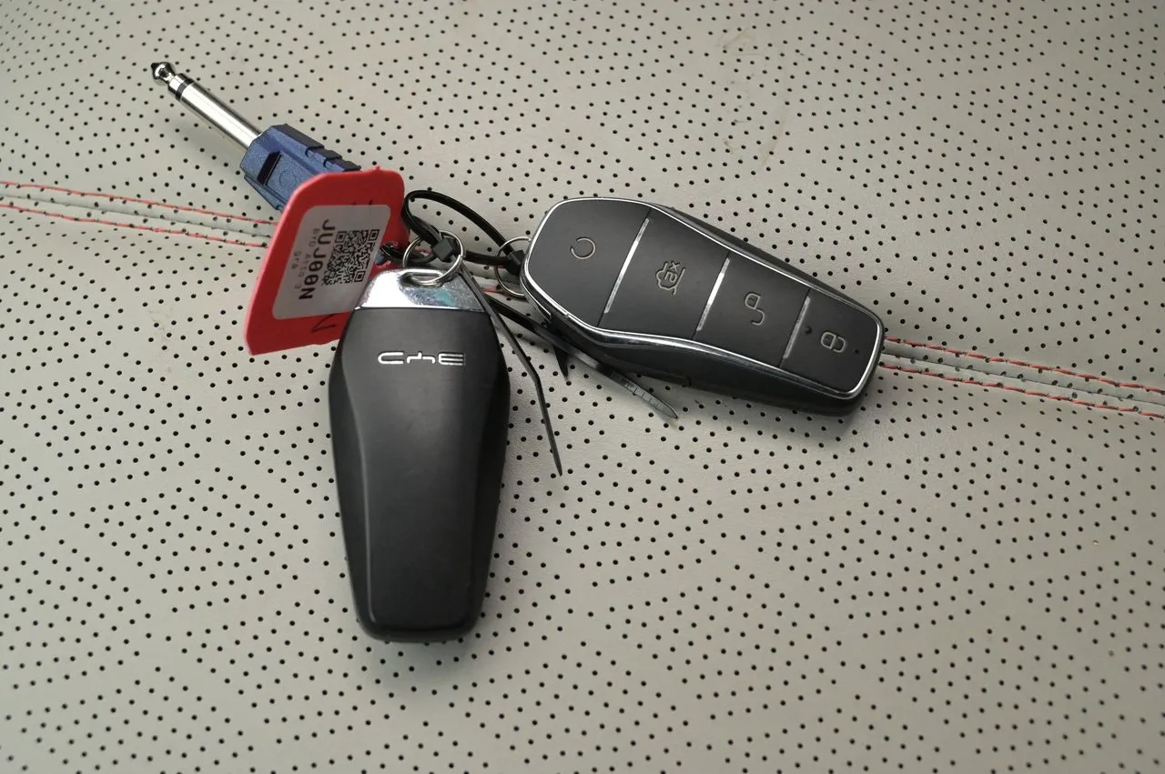 Vehicle image 20