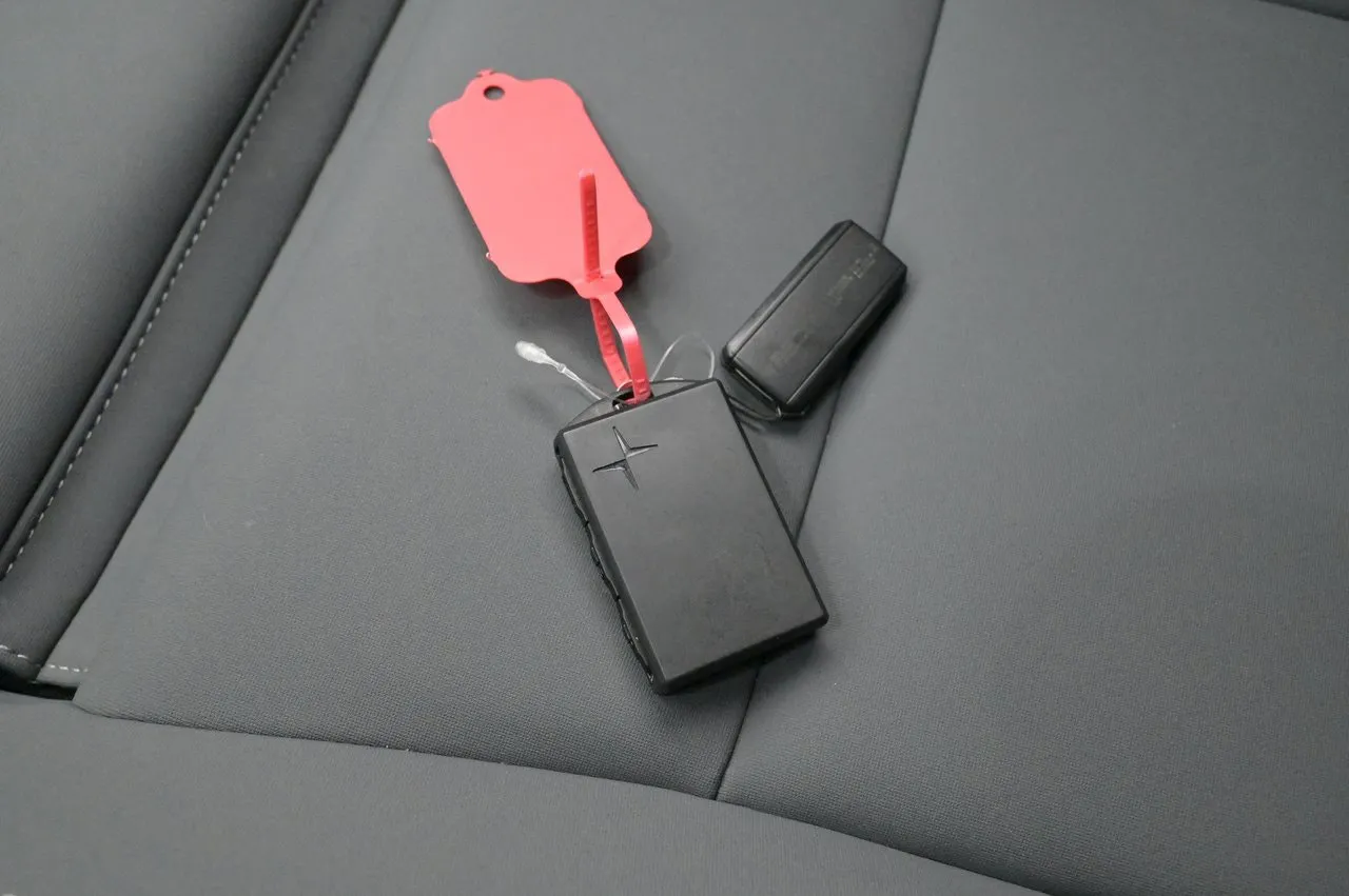 Vehicle image 21