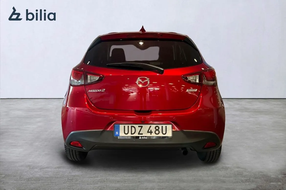 Vehicle image 8