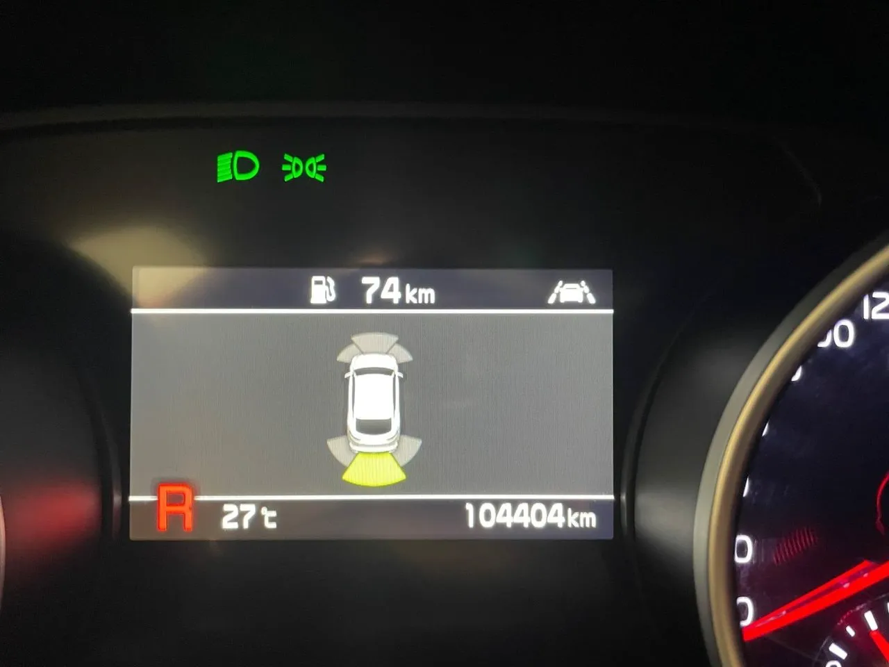 Vehicle image 14