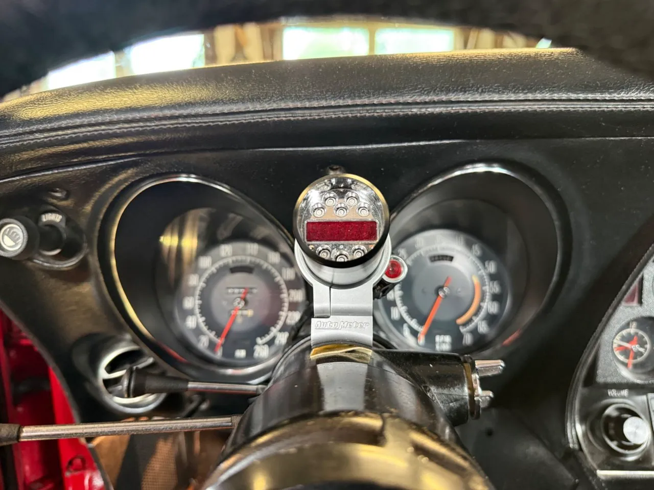Vehicle image 30